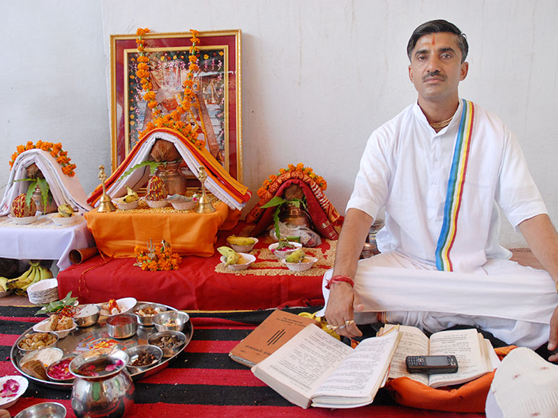 Pandit Purshotam Gaur, Astrologer in Jaipur India